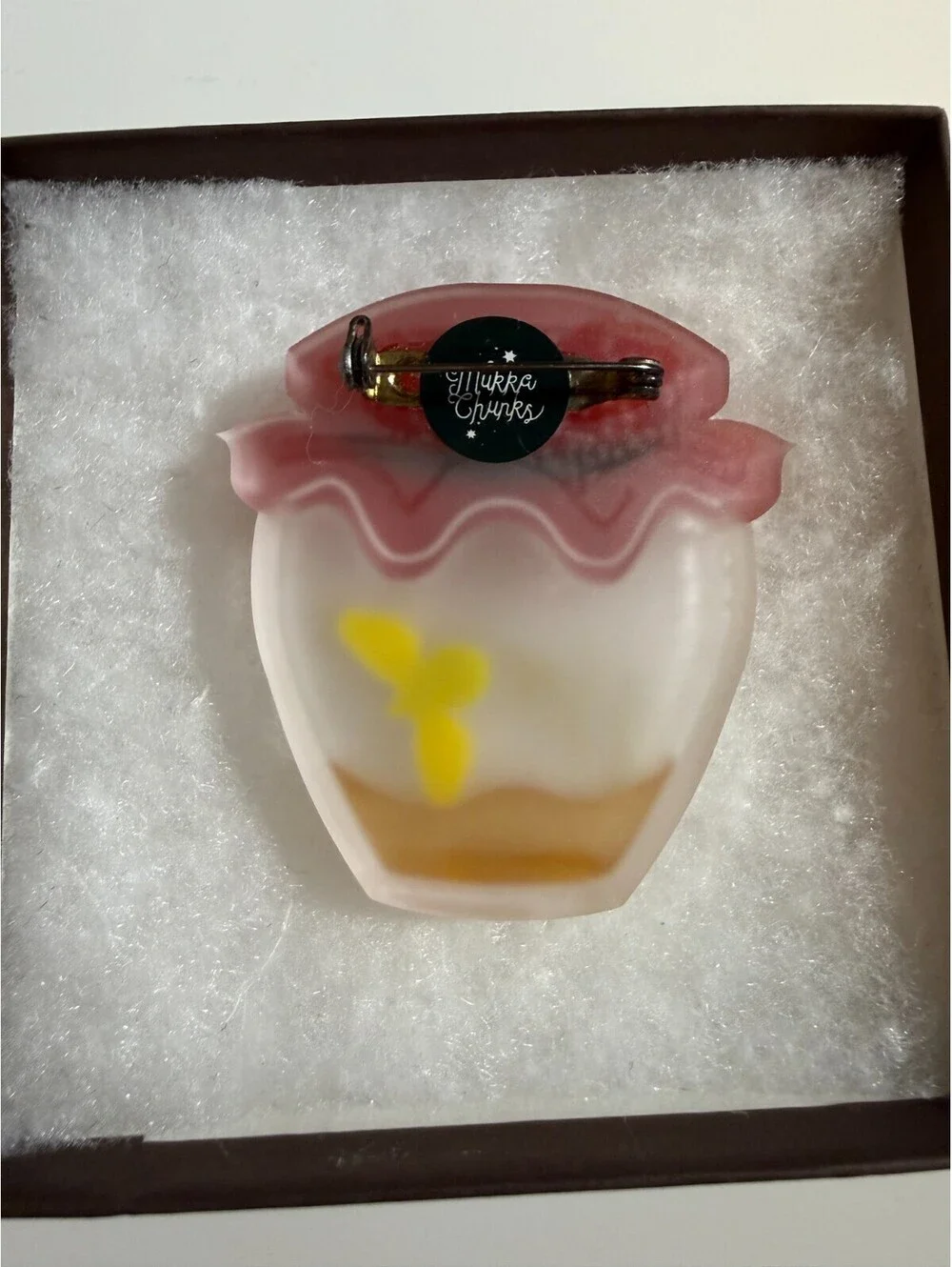 Honey Jar Brooch w/ Bee - MukkaChunks - Interactive Red Jar Pin NEW IN BOX BNIB